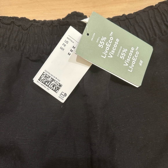 H&M Black Women's Shorts - Picture 4 of 4